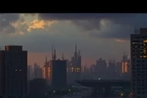 《夜航灯下》封面：深夜电台直播间里的暖光与玻璃隔断